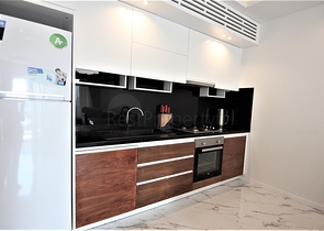 مجمع انيق - يضم كافة الخدمات -شقة 1+1- مفروشة -في مهموتلار / الانيا 