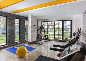 مجمع انيق - يضم كافة الخدمات -شقة 1+1- مفروشة -في مهموتلار / الانيا 