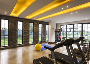 مجمع انيق - يضم كافة الخدمات -شقة 1+1- مفروشة -في مهموتلار / الانيا 