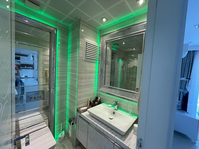 قريب من البحر - شقة ضمن مجمع فاخر - في مهموتلار / الانيا 