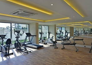 قريب من البحر - شقة ضمن مجمع فاخر - في مهموتلار / الانيا 