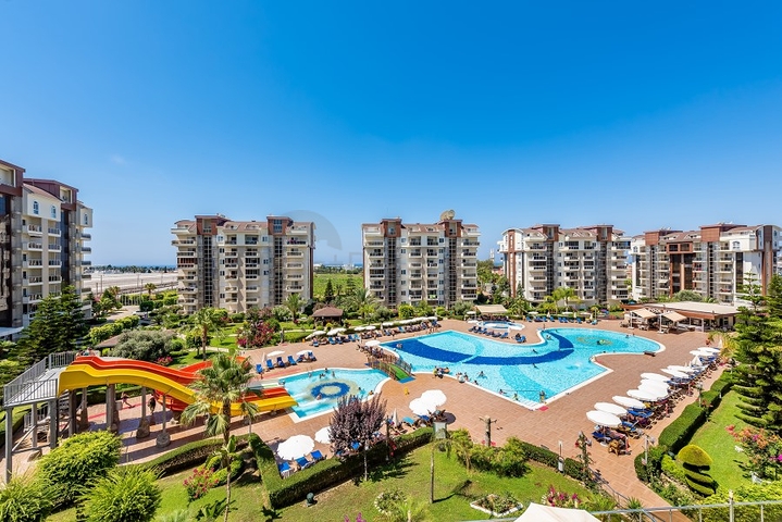 اطلالة ساحرة على المسبح والحديقة -شقة غرفة وصالة -في مجمع حديث -افسلار / الانيا 