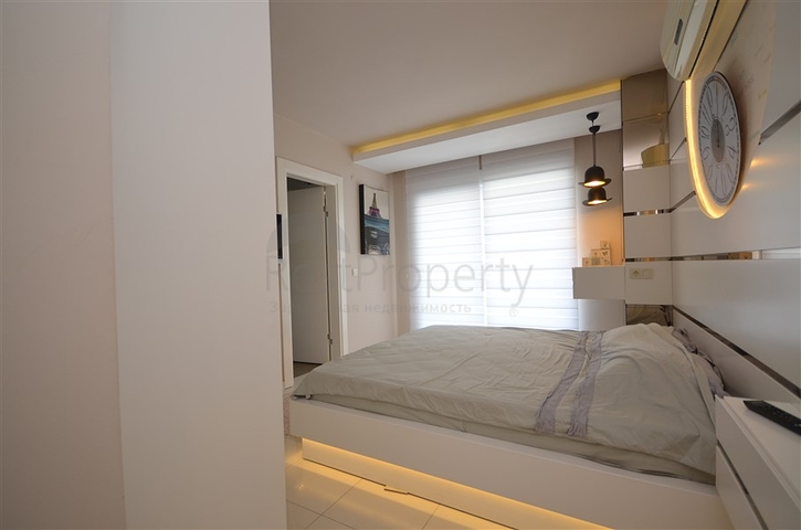 شقة فاخرة للبيع - ضمن مجمع حديث -في مهموتلار / الانيا 