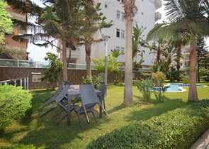 شقة فاخرة للبيع - ضمن مجمع حديث -في مهموتلار / الانيا 