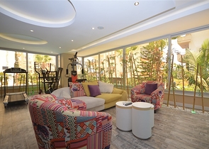 شقة فاخرة للبيع - ضمن مجمع حديث -في مهموتلار / الانيا 