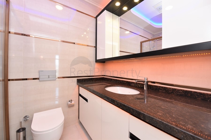 مجمع فاخر حديث - شقة طابق مرتفع -2 غرفة وصالة -في مهموتلار / الانيا 