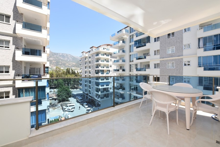 مجمع فاخر حديث - شقة طابق مرتفع -2 غرفة وصالة -في مهموتلار / الانيا 