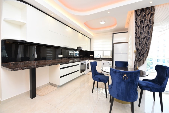 مجمع فاخر حديث - شقة طابق مرتفع -2 غرفة وصالة -في مهموتلار / الانيا 