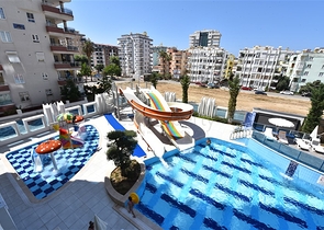 مجمع فاخر حديث - شقة طابق مرتفع -2 غرفة وصالة -في مهموتلار / الانيا 