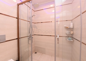 مجمع فاخر حديث - شقة طابق مرتفع -2 غرفة وصالة -في مهموتلار / الانيا 