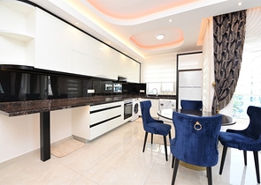 مجمع فاخر حديث - شقة طابق مرتفع -2 غرفة وصالة -في مهموتلار / الانيا 