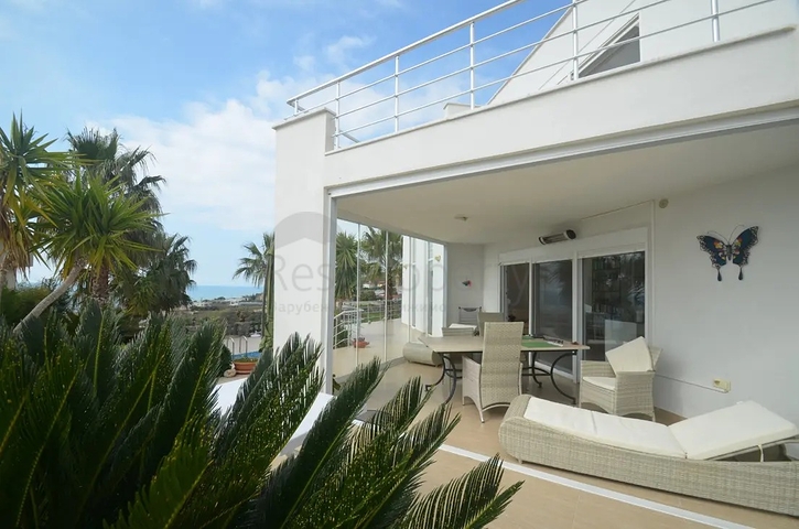 اطلالة بحر - فيلا مستقلة - مسبح خاص -في ديمرتاش / الانيا 