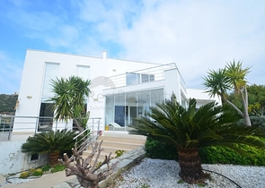 اطلالة بحر - فيلا مستقلة - مسبح خاص -في ديمرتاش / الانيا 