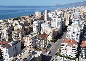 شقق للبيع في الانيا !  بالاقساط ضمن مجمع قيد الانشاء في موقع حيوي - مهموتلار / الانيا 