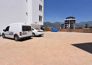 مجمع سكني حديث - شقة غرفة وصالة -في اوبا / الانيا 