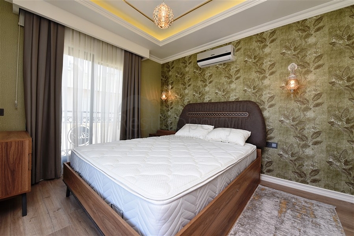 شقة الفخامة والتميز -3 غرف وصالة -مجمع فاخر -في مركز الانيا 