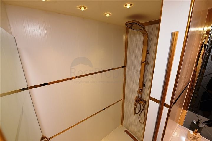 شقة الفخامة والتميز -3 غرف وصالة -مجمع فاخر -في مركز الانيا 