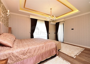 شقة الفخامة والتميز -3 غرف وصالة -مجمع فاخر -في مركز الانيا 