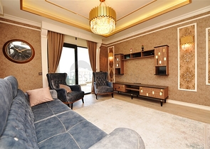 شقة الفخامة والتميز -3 غرف وصالة -مجمع فاخر -في مركز الانيا 