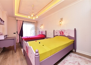 شقة الفخامة والتميز -3 غرف وصالة -مجمع فاخر -في مركز الانيا 