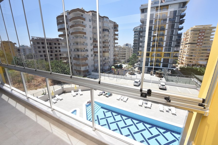 شقة فاخرة - غرفة نوم وصالة -مفروشة -في مهموتلار / الانيا