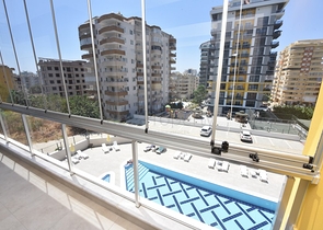 شقة فاخرة - غرفة نوم وصالة -مفروشة -في مهموتلار / الانيا