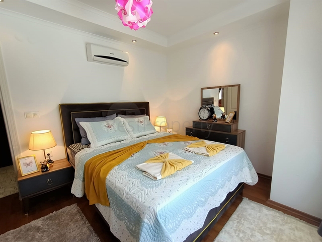 شقة غرفة وصالة انيقة  - ضمن مجمع سكني في منطقة حيوية -مهموتلار / الانيا 