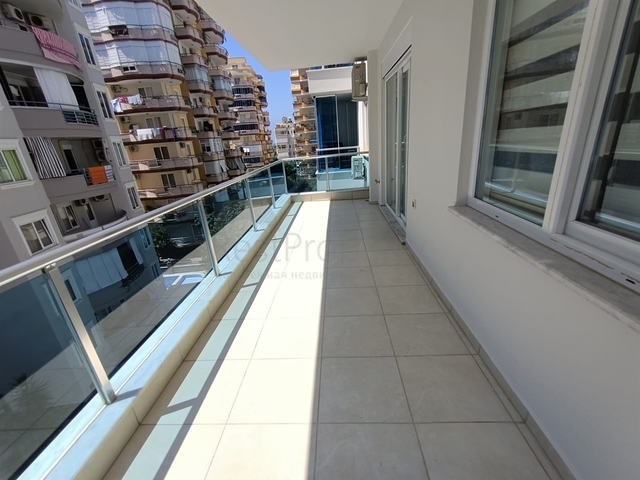 شقة غرفة وصالة انيقة  - ضمن مجمع سكني في منطقة حيوية -مهموتلار / الانيا 