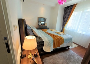 شقة غرفة وصالة انيقة  - ضمن مجمع سكني في منطقة حيوية -مهموتلار / الانيا 