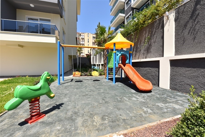 شقة غرفة وصالة -مجمع حديث - في افسلار / الانيا 