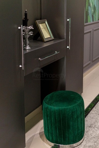 مجمع فاخر -شقة غرفة وصالة -مفروشة -في كاستل / الانيا 