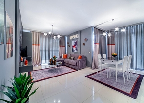 مجمع فاخر -شقة غرفة وصالة -مفروشة -في كاستل / الانيا 