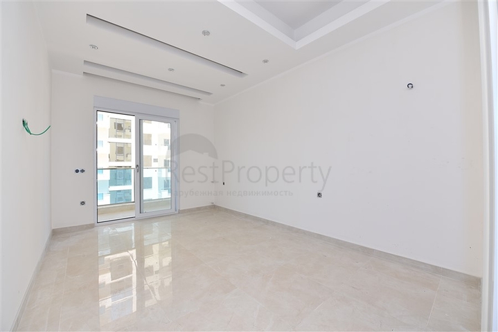 شقة جديدة - 2 غرفة وصالة -مجمع سكني فاخر -في مهموتلار / الانيا 