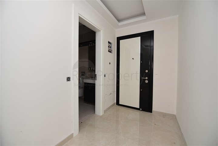 شقة جديدة - 2 غرفة وصالة -مجمع سكني فاخر -في مهموتلار / الانيا 