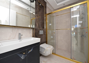 شقة جديدة - 2 غرفة وصالة -مجمع سكني فاخر -في مهموتلار / الانيا 