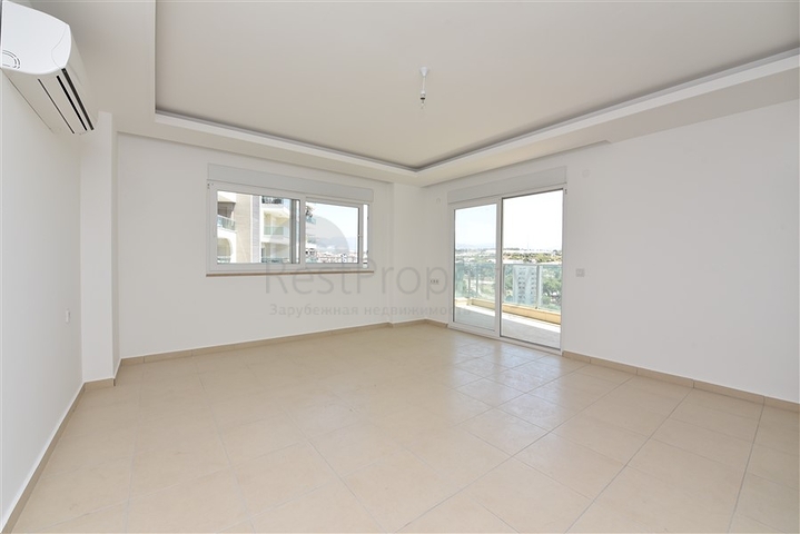 شقة غرفة وصالة -ضمن مجمع يضم كافة الخدمات -في افسلار / الانيا