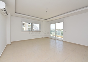 شقة غرفة وصالة -ضمن مجمع يضم كافة الخدمات -في افسلار / الانيا