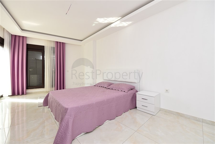 اطلالة بحر مباشرة -شقة غرفتين وصالة -مفروشة -في كاستل / الانيا 