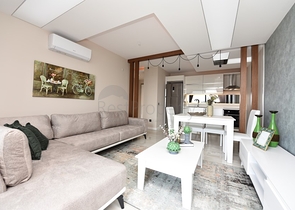 اطلالة بحر - شقة غرفة وصالة - ضمن مجمع 5 نجوم -في كارجي جاك / الانيا 