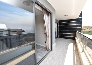 اطلالة بحر - شقة غرفة وصالة - ضمن مجمع 5 نجوم -في كارجي جاك / الانيا 