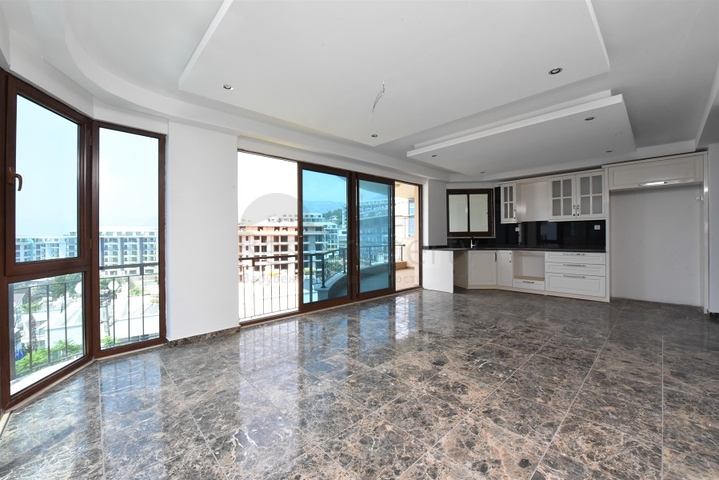 شقق باطلالة بحر في الانيا - تصميم 1+2 - في كارجي جاك / الانيا 