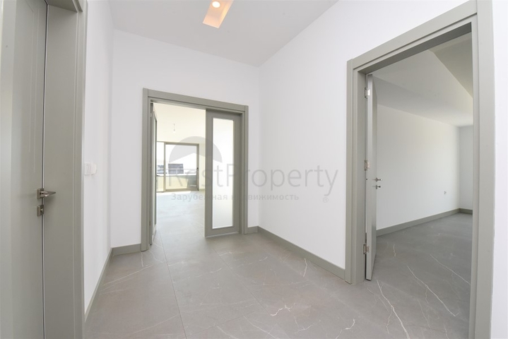 اطلالة بحر - دوبلكس ضمن مجمع جديد فاخر على البحر مباشرة -كاستل / الانيا 