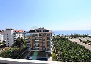 اطلالة بحر - دوبلكس ضمن مجمع جديد فاخر على البحر مباشرة -كاستل / الانيا 