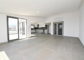 اطلالة بحر - دوبلكس ضمن مجمع جديد فاخر على البحر مباشرة -كاستل / الانيا 