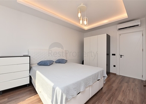 شقق اطلالة بحر في الانيا - تصميم 1+3- مطبخ منفصل - شاطئ كليوباترا / الانيا 