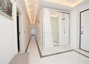 شقق اطلالة بحر في الانيا - تصميم 1+3- مطبخ منفصل - شاطئ كليوباترا / الانيا 