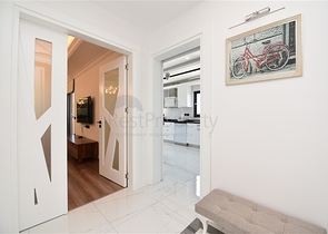 شقق اطلالة بحر في الانيا - تصميم 1+3- مطبخ منفصل - شاطئ كليوباترا / الانيا 