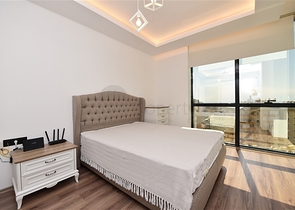 شقق اطلالة بحر في الانيا - تصميم 1+3- مطبخ منفصل - شاطئ كليوباترا / الانيا 