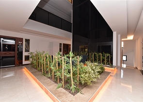 شقق اطلالة بحر في الانيا - تصميم 1+3- مطبخ منفصل - شاطئ كليوباترا / الانيا 