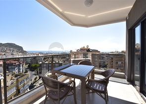 شقق اطلالة بحر في الانيا - تصميم 1+3- مطبخ منفصل - شاطئ كليوباترا / الانيا 